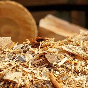 Лиственные опилки оптом в Батайске и других различных марок заказать от 16 тонн